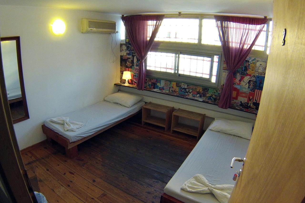 Overstay Tlv Backpackers (adults Only) * Tel Aviv