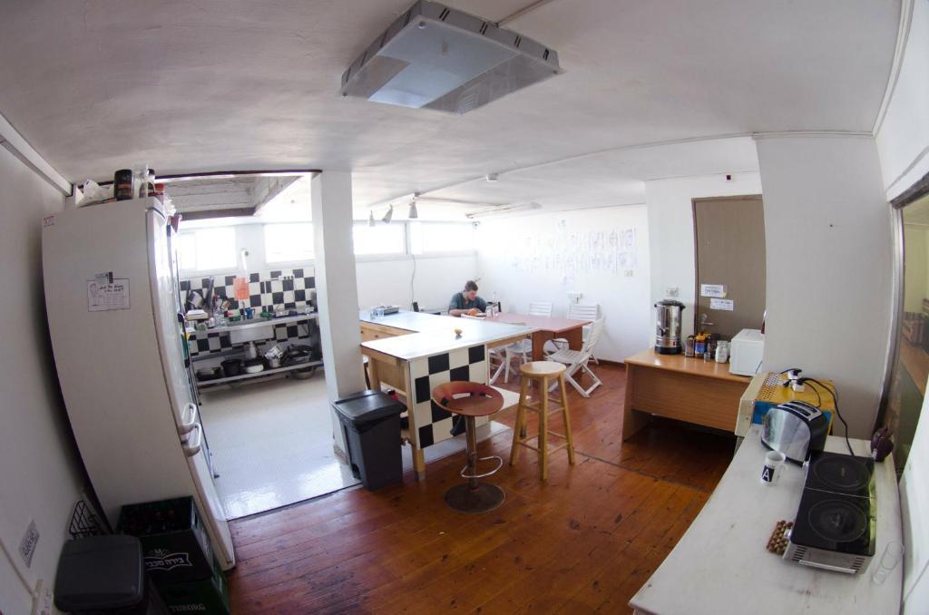 Hostel Overstay Tlv Backpackers (adults Only) Tel Aviv