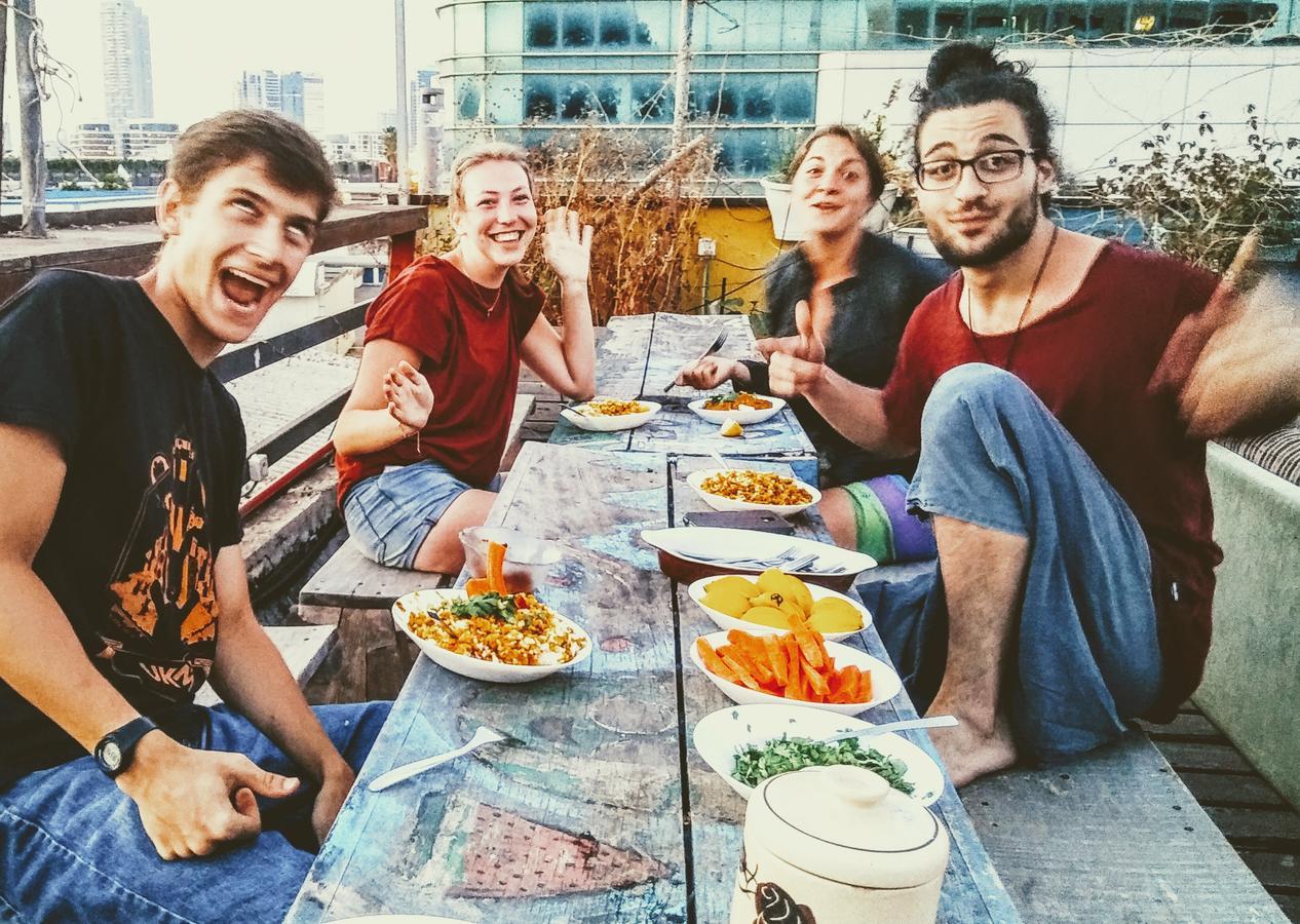 Overstay Tlv Backpackers (adults Only) Hostel Tel Aviv